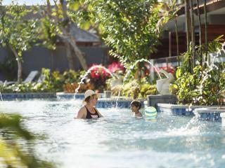 Family Lagoon Pool Access